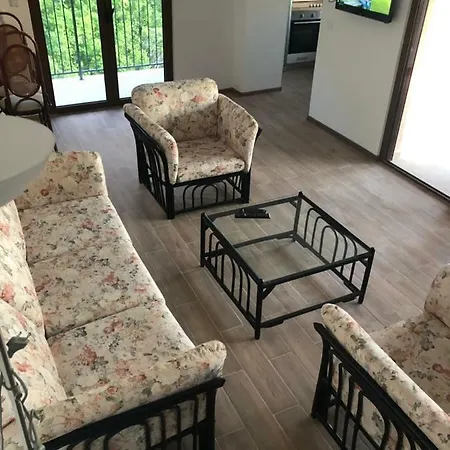 Apartament Cucuk *