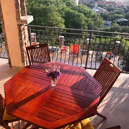 Cucuk Apartament